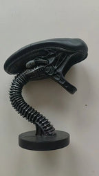 Matte alien creature resin lamp stand, a sci-fi sculptural figurine table lamp and gift for science fiction fans Black