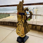 infinity gauntlet brick display marvel avengers room decor collector lego compatible birthday gift kit -- infinity Gauntlet - Gold
