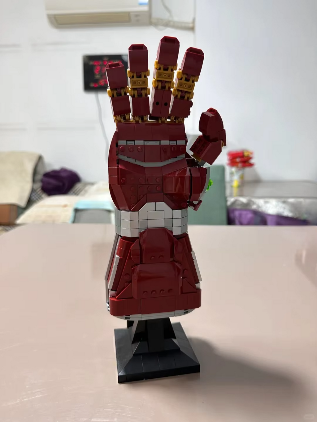 iron man nano gauntlet brick build marvel avengers home display collectible lego compatible fan gift -- Nano Gauntlet - Red