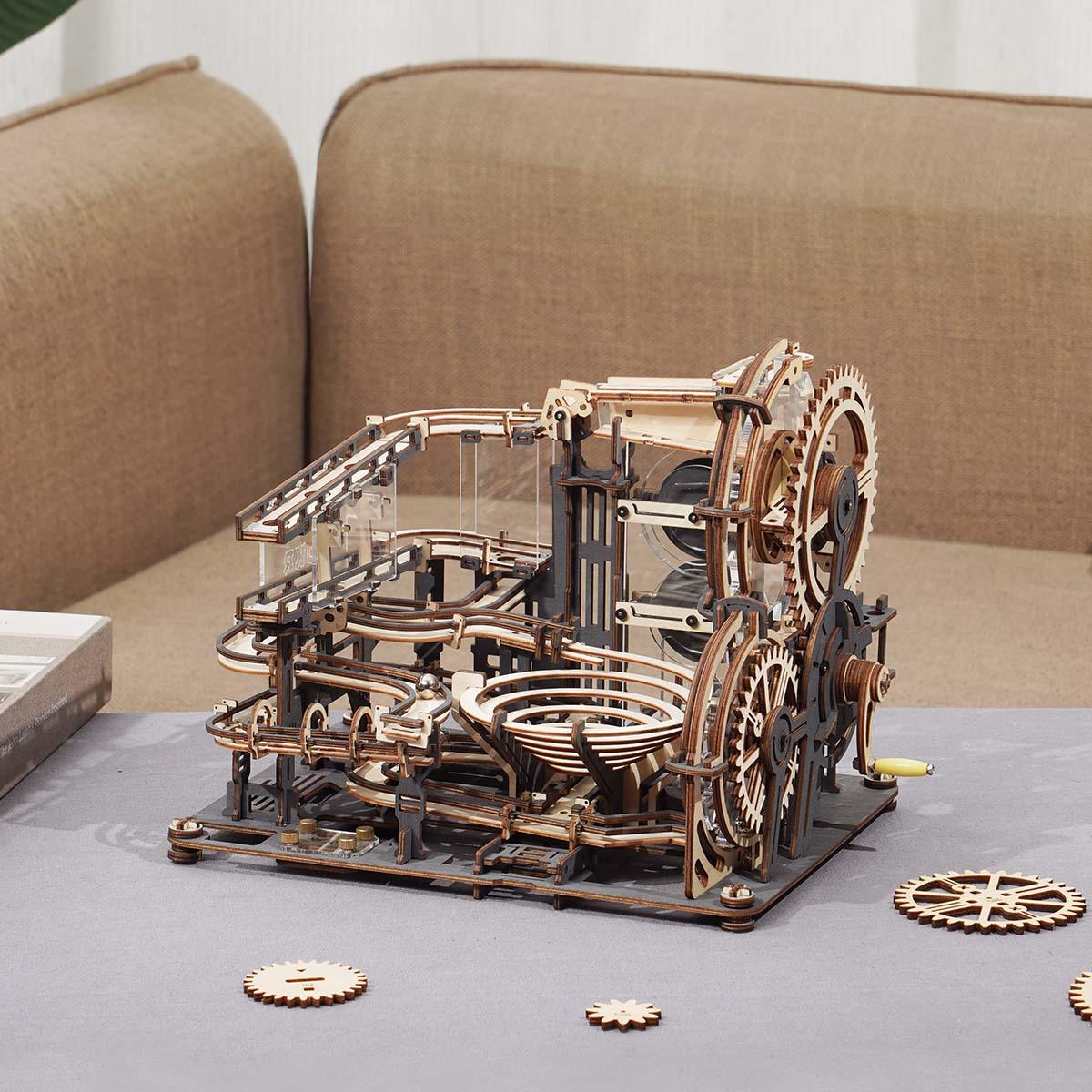 Marble Night City model with a 2.5 meter track, transparent panels and a hand crank, the advanced gravity marble run for adults