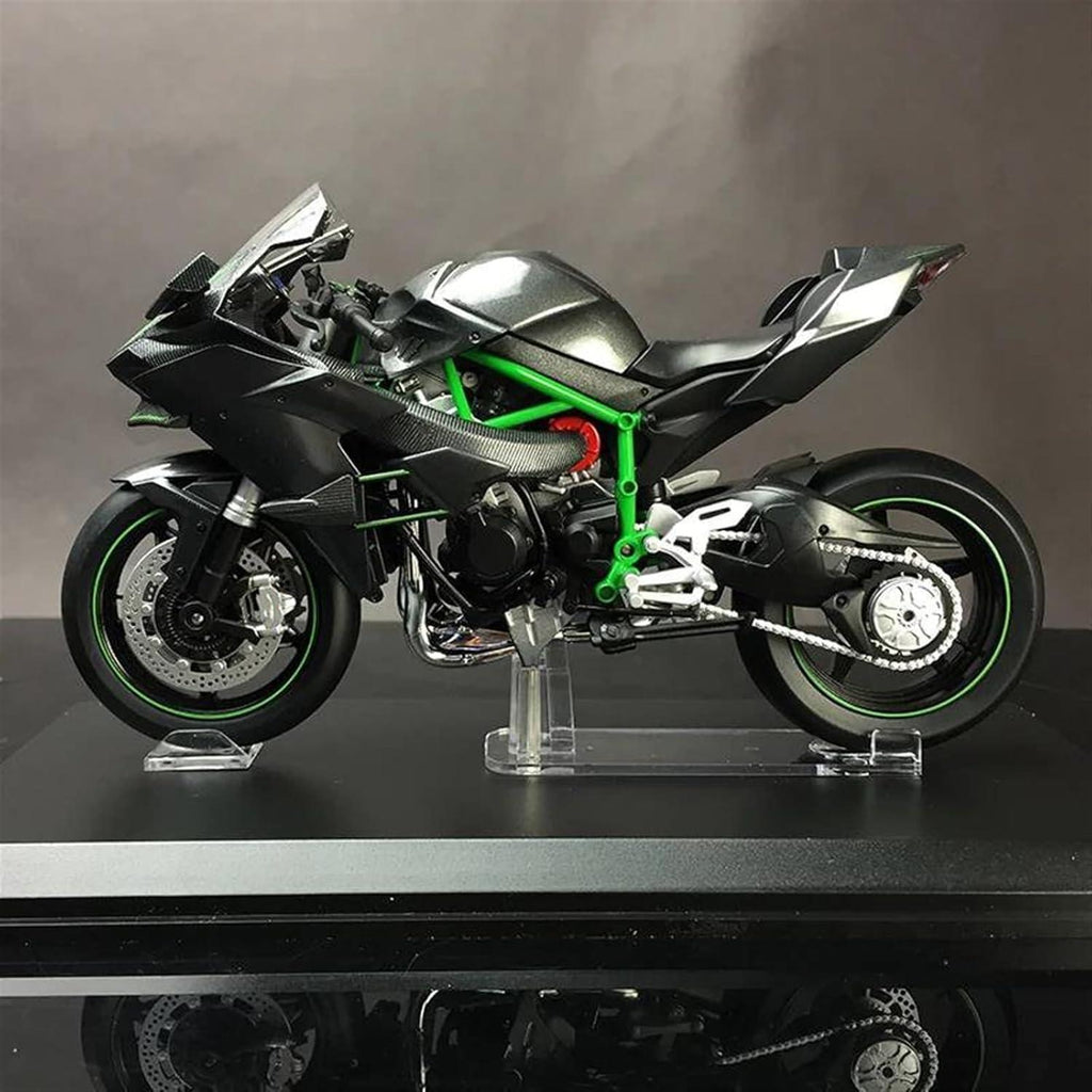 Ninja H2R diecast superbike with a detailed exhaust and rear tire, a 1:6 scale motorcycle model for collectors